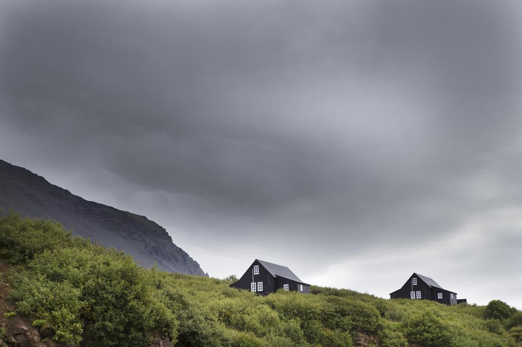 Black Timber House ボルガルネース エクステリア 写真